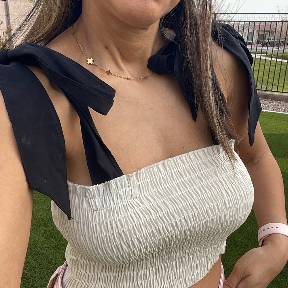 Shoulders Ribbons Top
